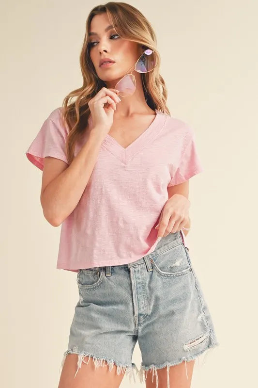 Side Slit V-Neck Short Sleeve Cropped T-Shirt – Blush Pink outfit idea for women | Ro + Ivy