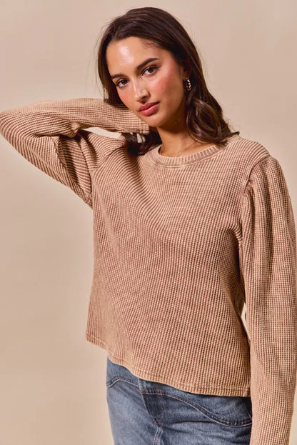 Lightweight Mineral Washed Waffle Top With Puff Sleeves | Trendy Tops Outfit Idea for Women by Ro + Ivy | Elevated Basics, Modern Comfort & Style