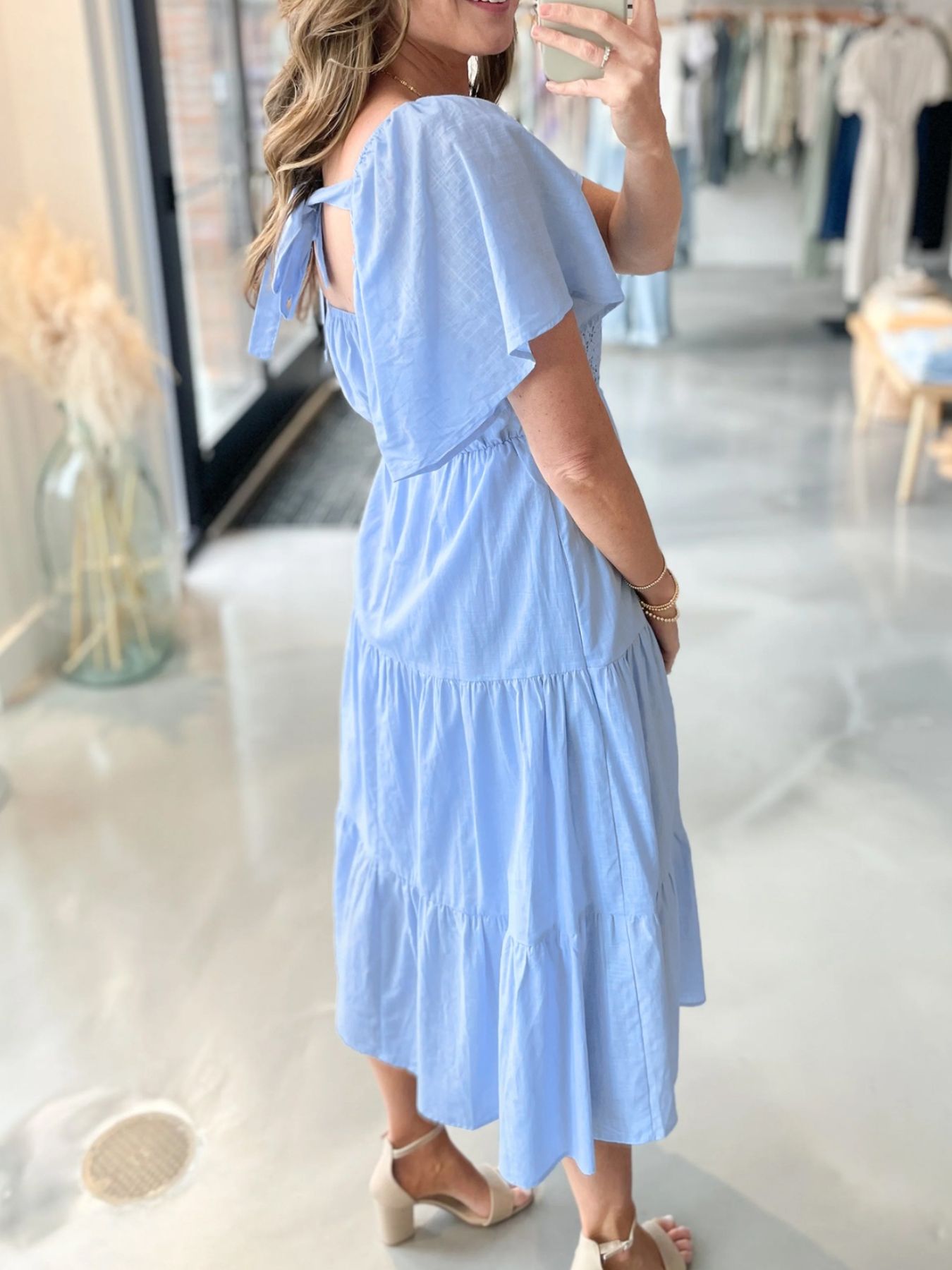 Lace Puff Short Sleeve Tiered Midi Dress - Midi Dresses
