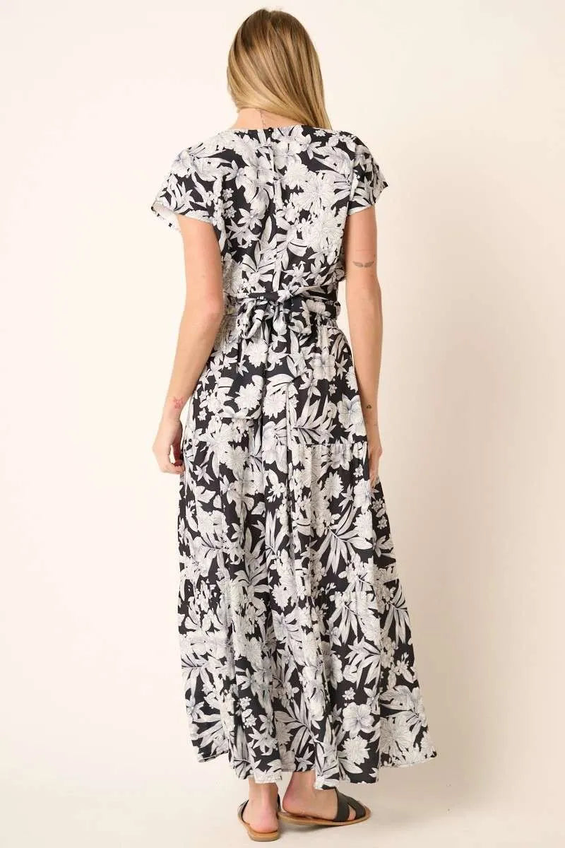 Tropical Print Top And Skirt Set – outfit idea for women | Ro + Ivy