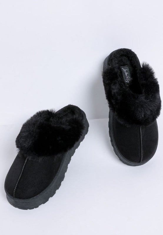 Black Portho Faux Fur Lining Slip Ons | Trendy Slip Ons Outfit Idea for Women by Ro + Ivy | Elevated Basics, Modern Comfort & Style