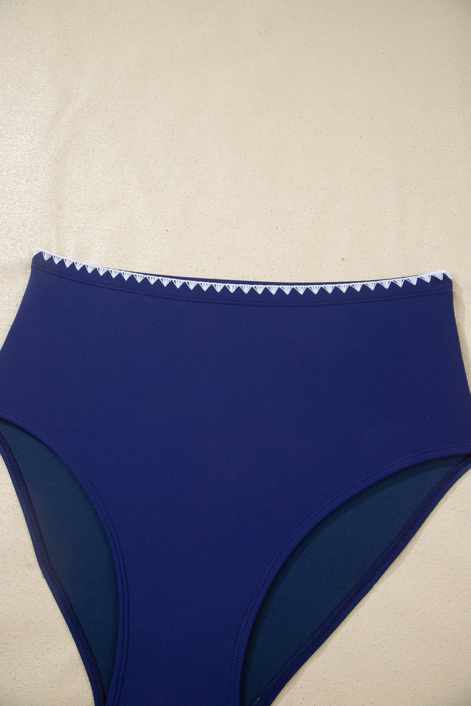 Shell Stitch Trim Textured V-Neck High Waist Bikini Set — Supportive Beach Style - Swimwear/Bikinis