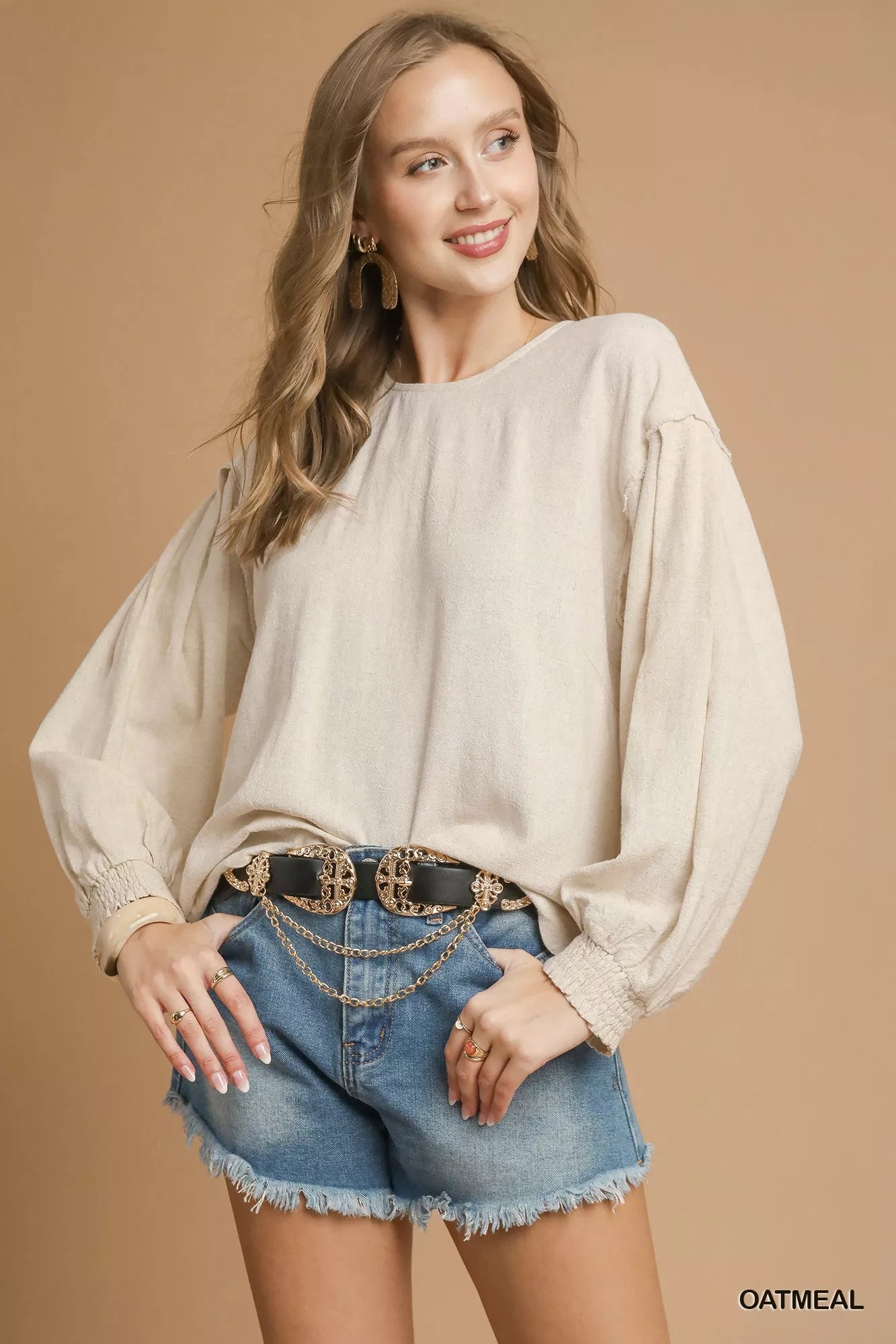 OATMEAL Linen Scallop Hem Long Sleeve Blouse | Trendy Outfit Idea for Women by Ro + Ivy | Elevated Basics, Modern Comfort & Style