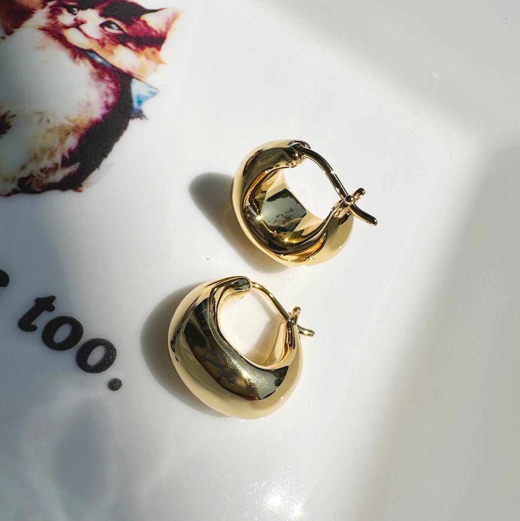Chubby Dumpling Hoop Earrings — Soft Rounded Mid-Size Everyday Minimalist - Earrings