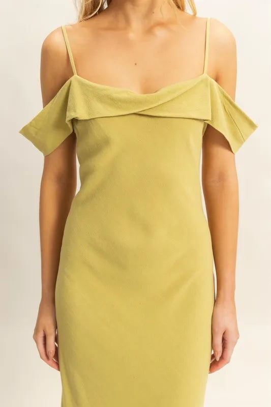 Flattering Fit Cami Maxi Dress – outfit idea for women | Ro + Ivy