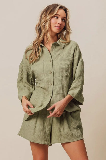 Crinkle Gauze Shirt And Short Set – outfit idea for women | Ro + Ivy