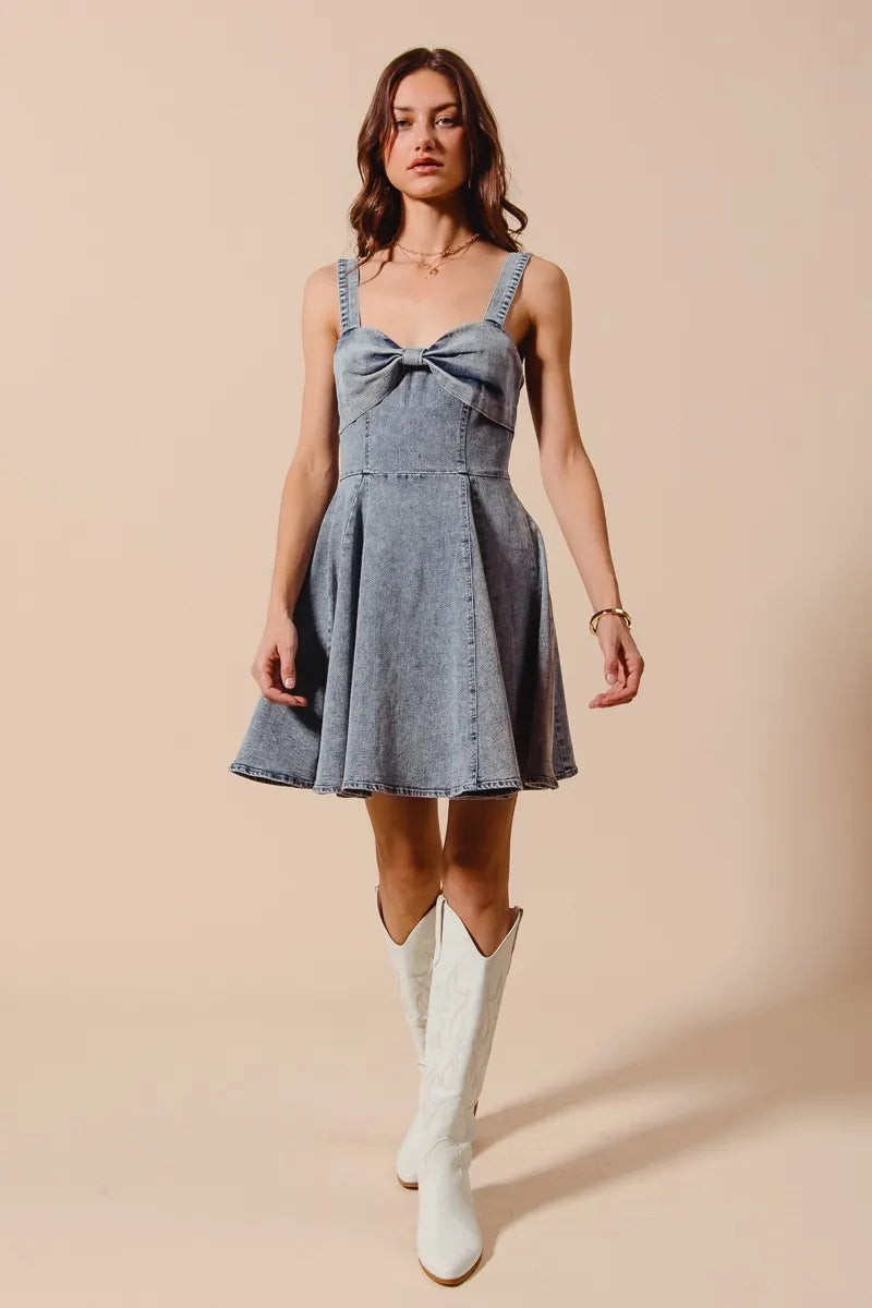 Mineral Washed Sweetheart Bow Neckline Fit and Flare Dress in Denim | Trendy Knee Length Dresses Outfit Idea for Women by Ro + Ivy | Elevated Basics, Modern Comfort & Style