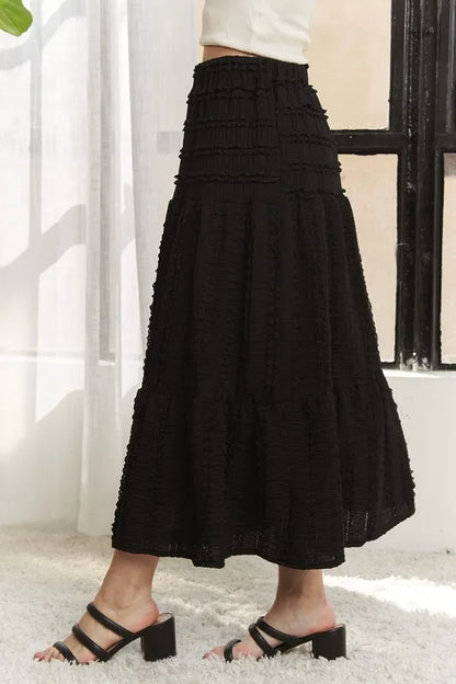 Elastic Waistband Tiered Midi Skirt – outfit idea for women | Ro + Ivy