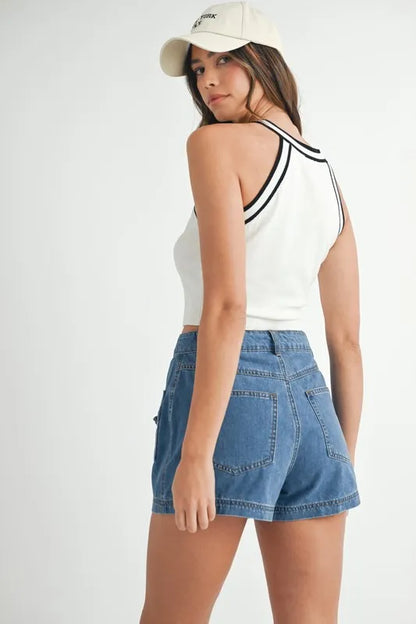 Contrast Trim Grecian Neck Cropped Tank Top – outfit idea for women | Ro + Ivy