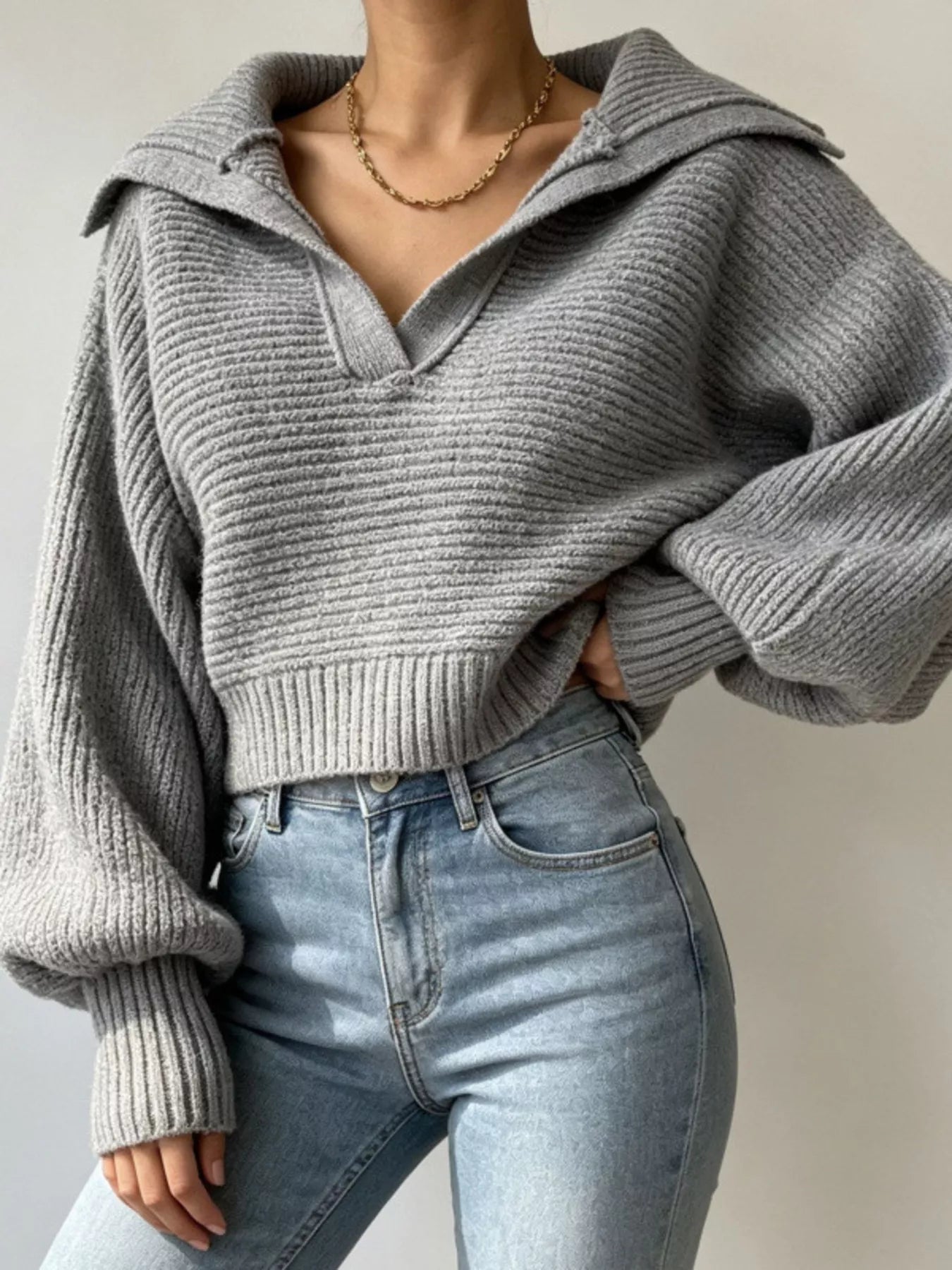 Oversized Collar Ribbed Cropped Sweater Gray