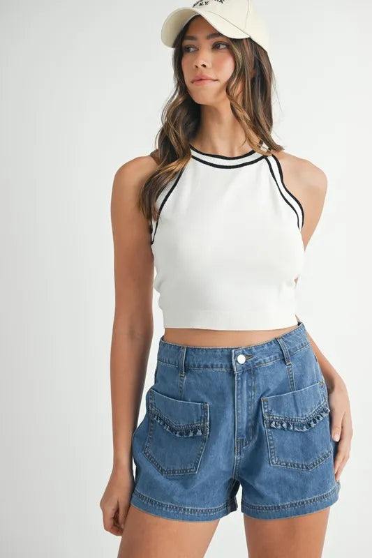 Contrast Trim Grecian Neck Cropped Tank Top – OFF WHITE outfit idea for women | Ro + Ivy