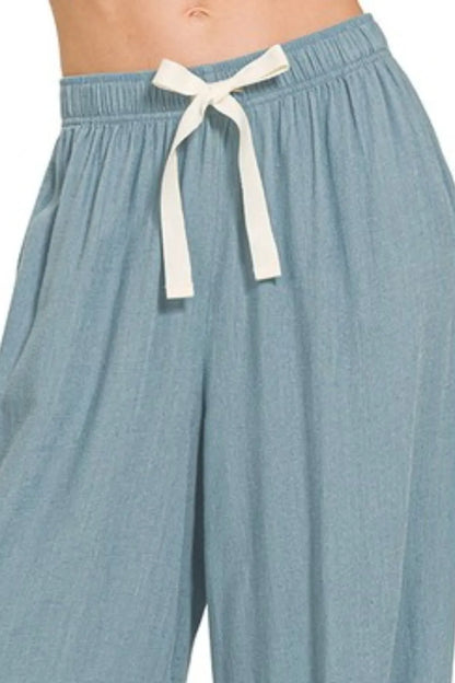 Linen Drawstring Pants – outfit idea for women | Ro + Ivy