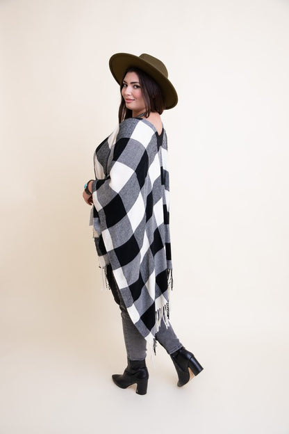 Checkered Tassel Poncho | Trendy Tops Outfit Idea for Women by Ro + Ivy | Elevated Basics, Modern Comfort & Style