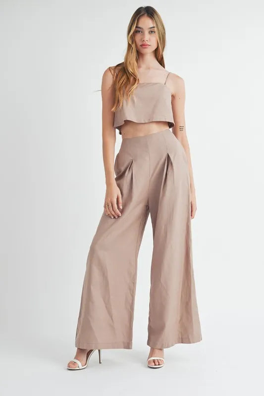 Mocha Linen Blend Cropped Cami And Wide Leg Pant Set | Trendy Outfit Sets Outfit Idea for Women by Ro + Ivy | Elevated Basics, Modern Comfort & Style