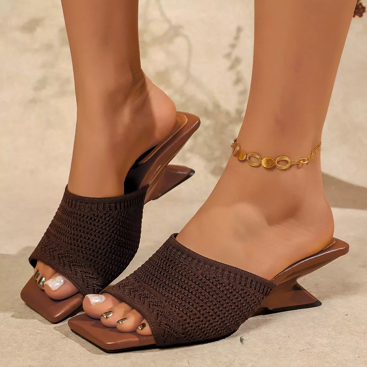 Women's Open Toe Block Heel Sandals - Brown Sandals
