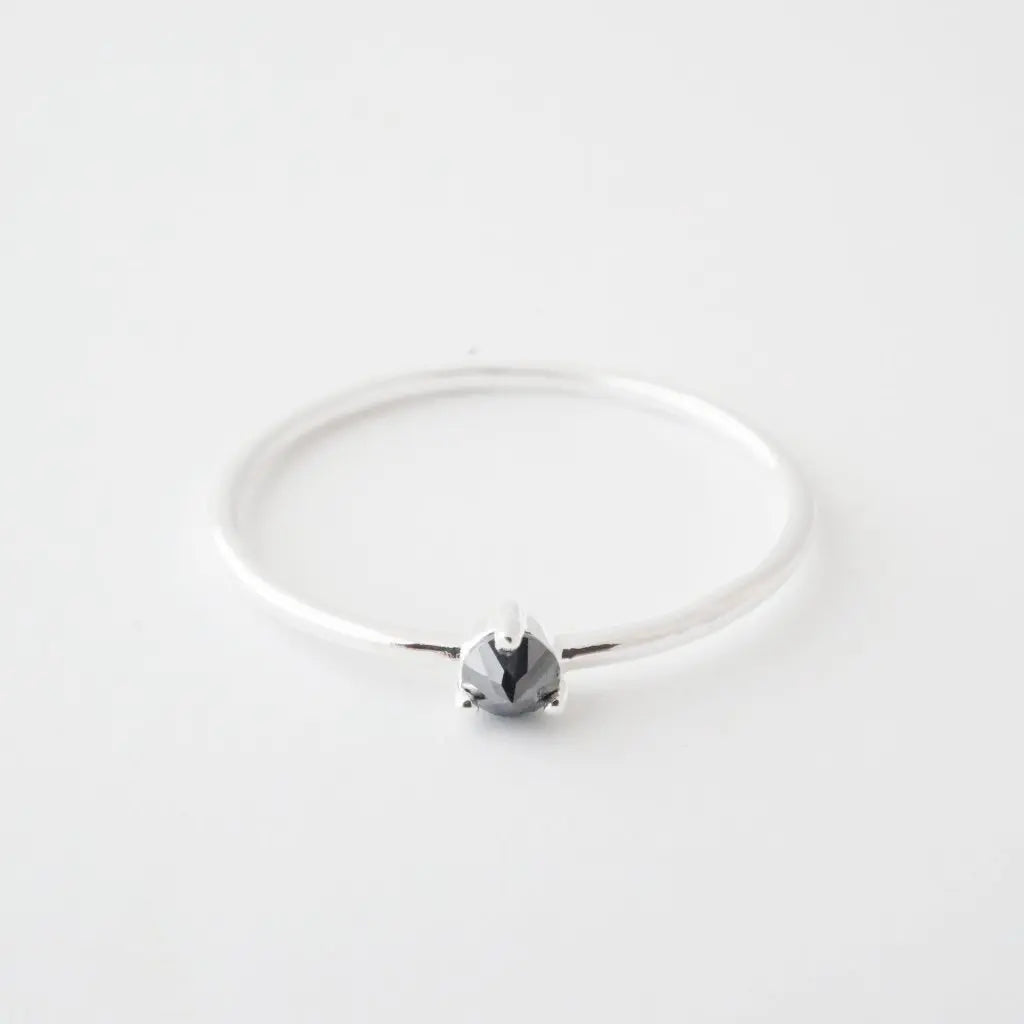 Iron Ore Crystal Point Solitaire Ring — Dainty Stacking Minimalist Band - Rings