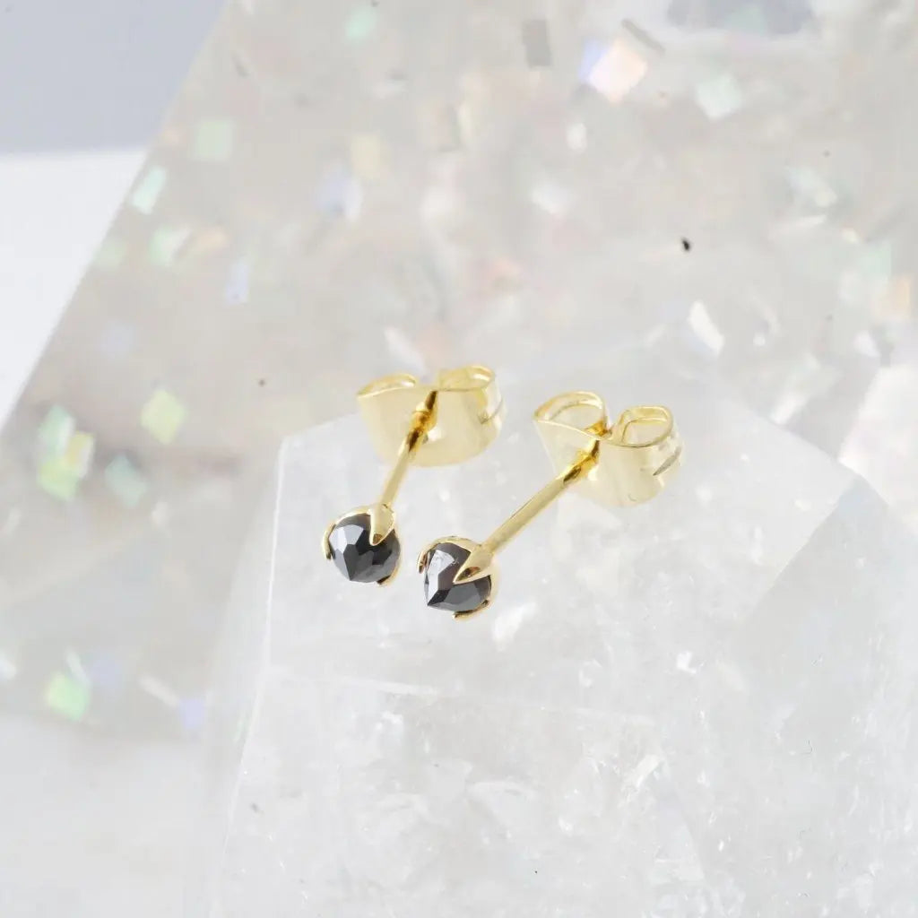 Iron Ore Crystal Point Solitaire Stud Earrings — Dainty Minimalist Everyday - Earrings