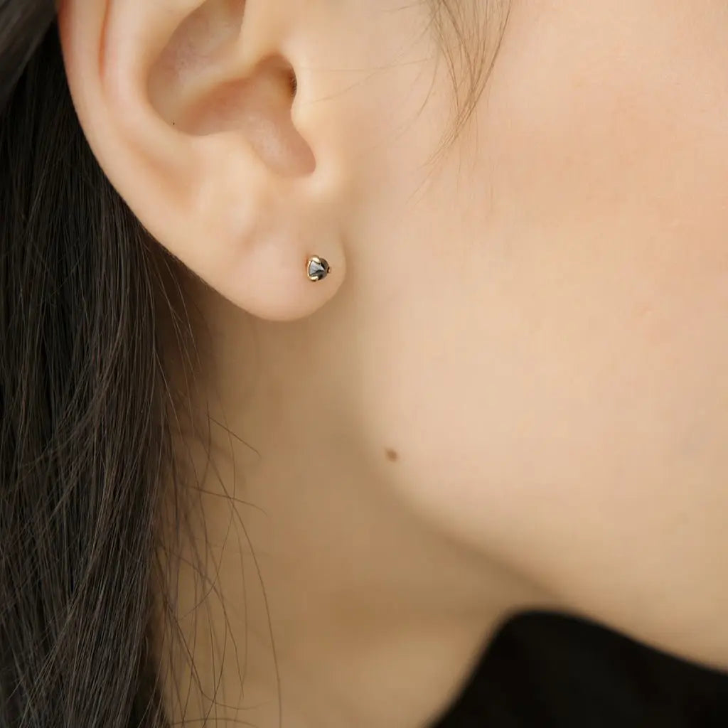 Iron Ore Crystal Point Solitaire Stud Earrings — Dainty Minimalist Everyday - Earrings