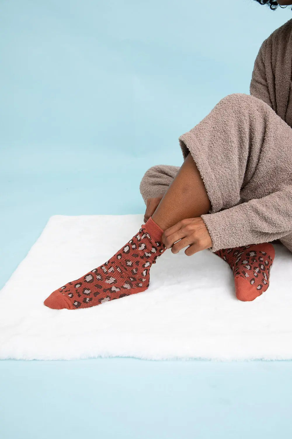 Leopard Print Knit Socks with Stretchy Cozy Fabric One Size Rust