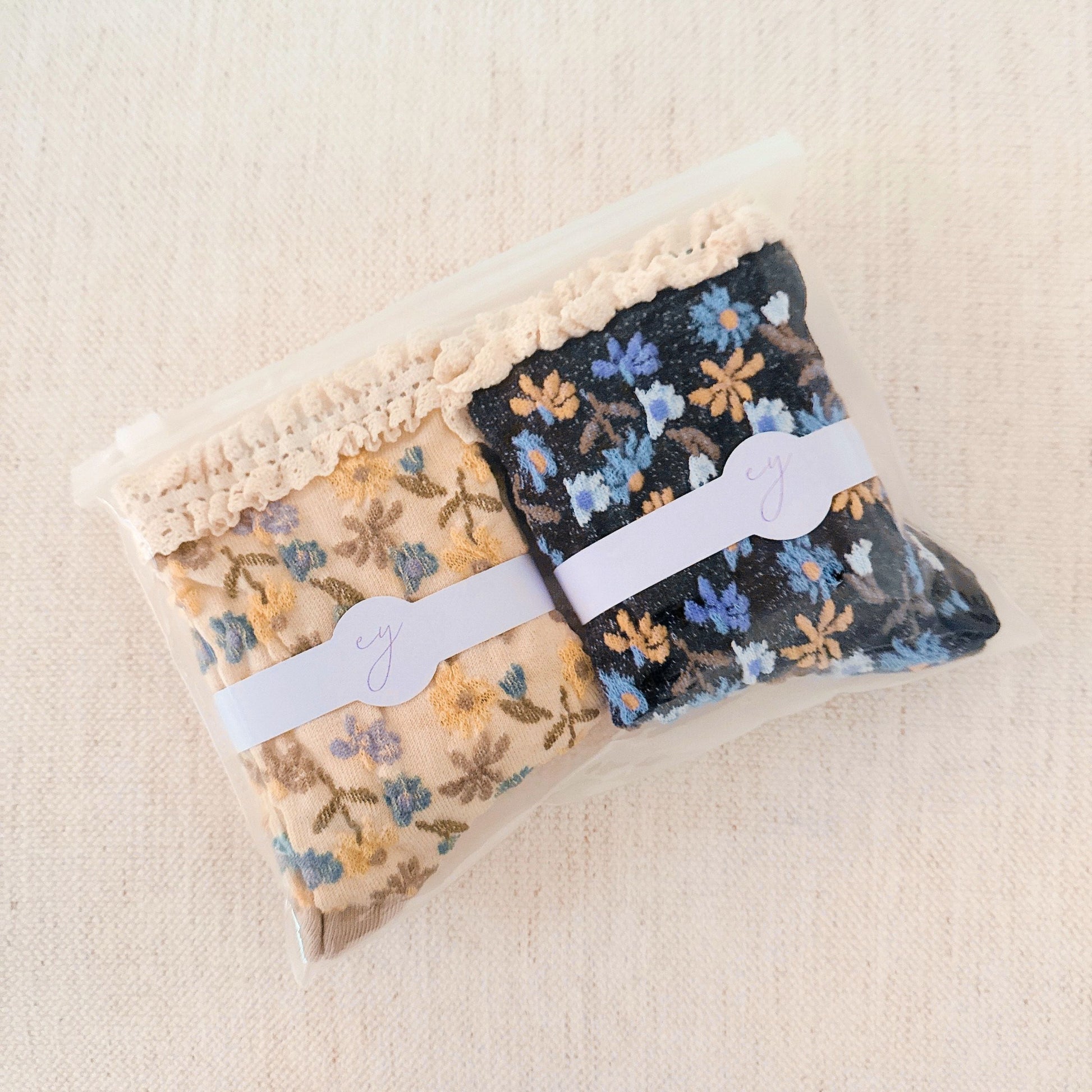 Vintage Blossom Socks Set Of 2 - Socks
