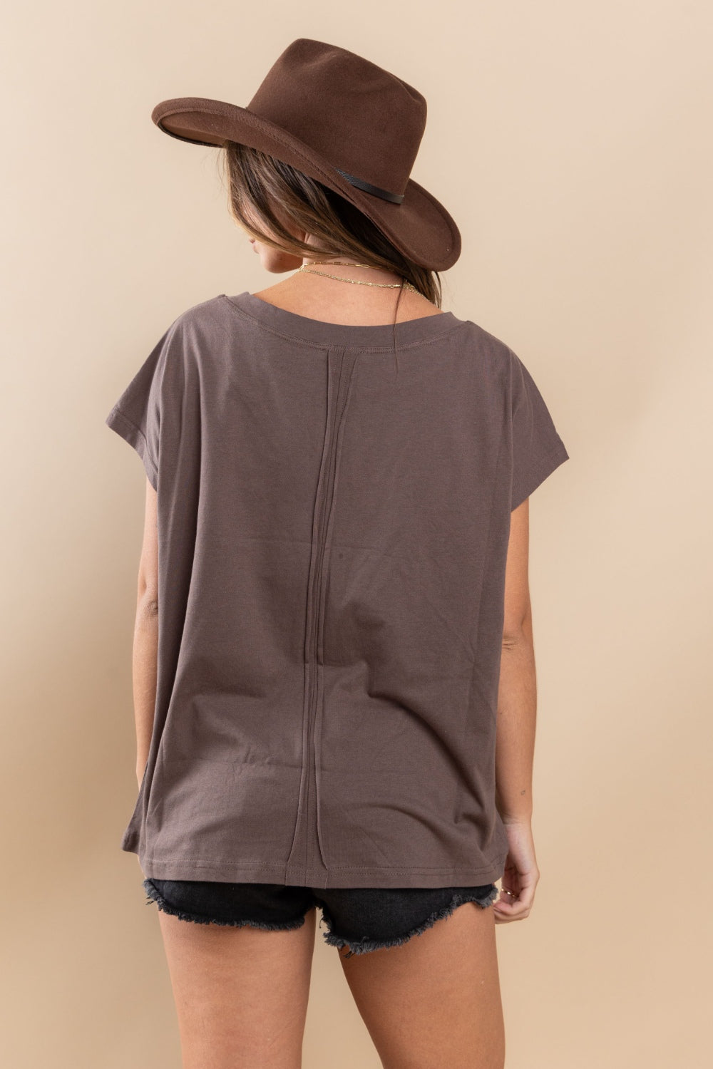Women's Fringe Detail Round Neck Short Sleeve Top | Top | Ro + Ivy