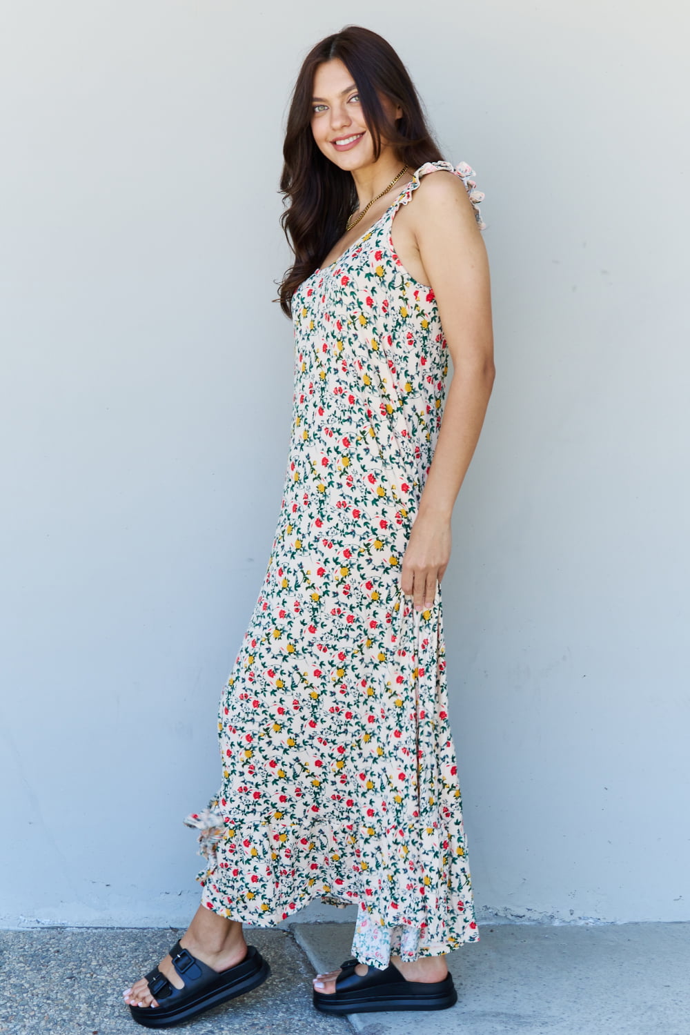 Women's Ruffle Floral Maxi Dress in Natural Rose | Maxi Dresses | Ro + Ivy