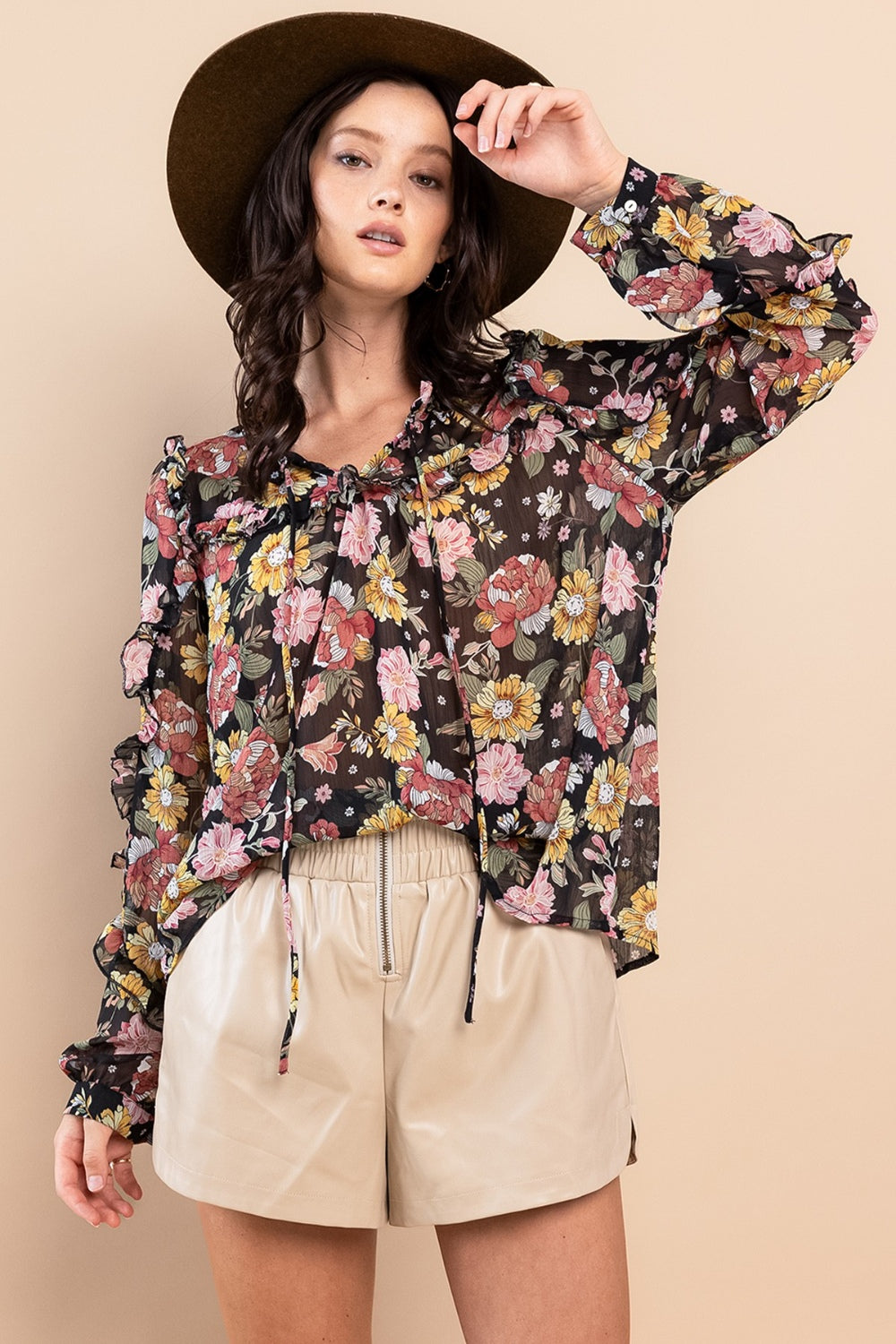 Women's Ruffle Trim Long Sleeve Floral Blouse | Blouses | Ro + Ivy